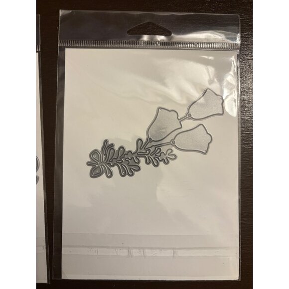 Sizzix & Io Christmas Themed Set Of 3- Santa Merry Christmas Text & Hanging Bell - Picture 9 of 11